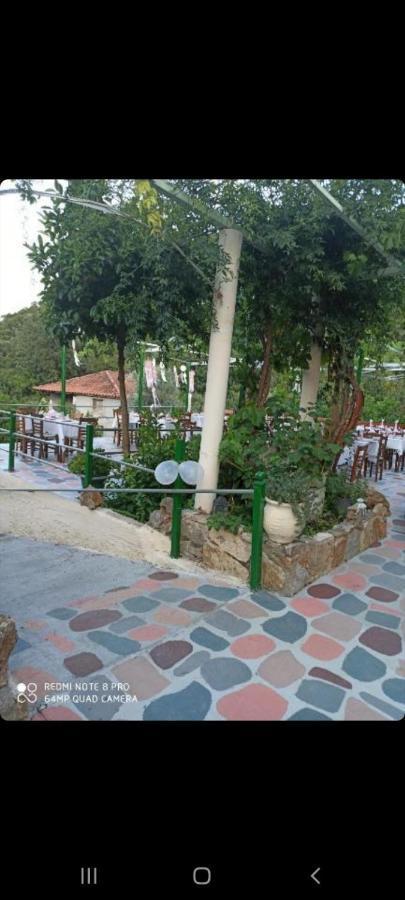 Manoleas Rooms To Let Leonídion Dış mekan fotoğraf